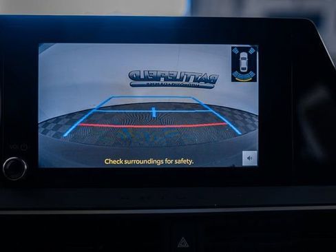 New 2026 Toyota Prius Plug-In Hybrid FWD image 44