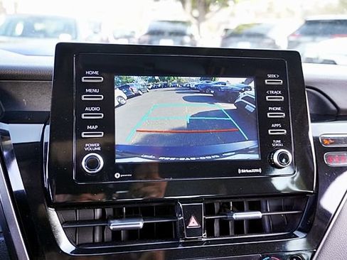 Used 2022 Toyota Camry SE FWD image 25