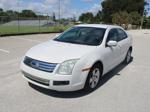 Used 2009 Ford Fusion SE FWD image 28