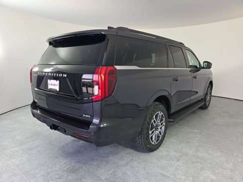 New 2025 Ford Expedition Max Active image 6