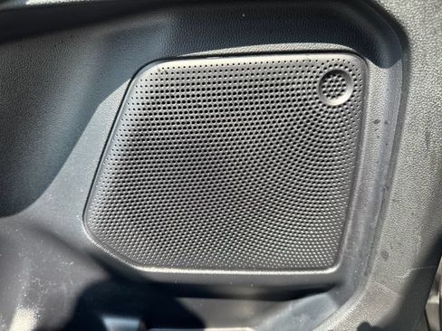 Used 2025 Ford Escape ST-Line FWD image 12