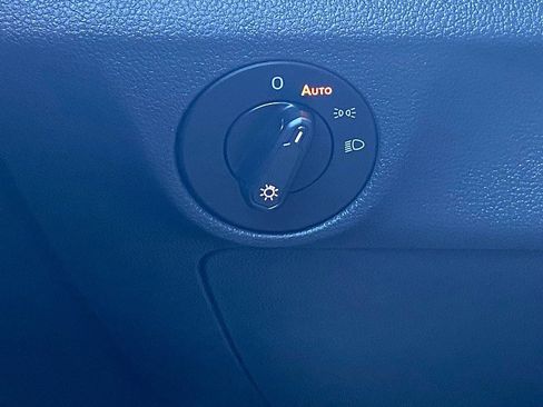 Used 2020 Volkswagen Jetta SEL image 50