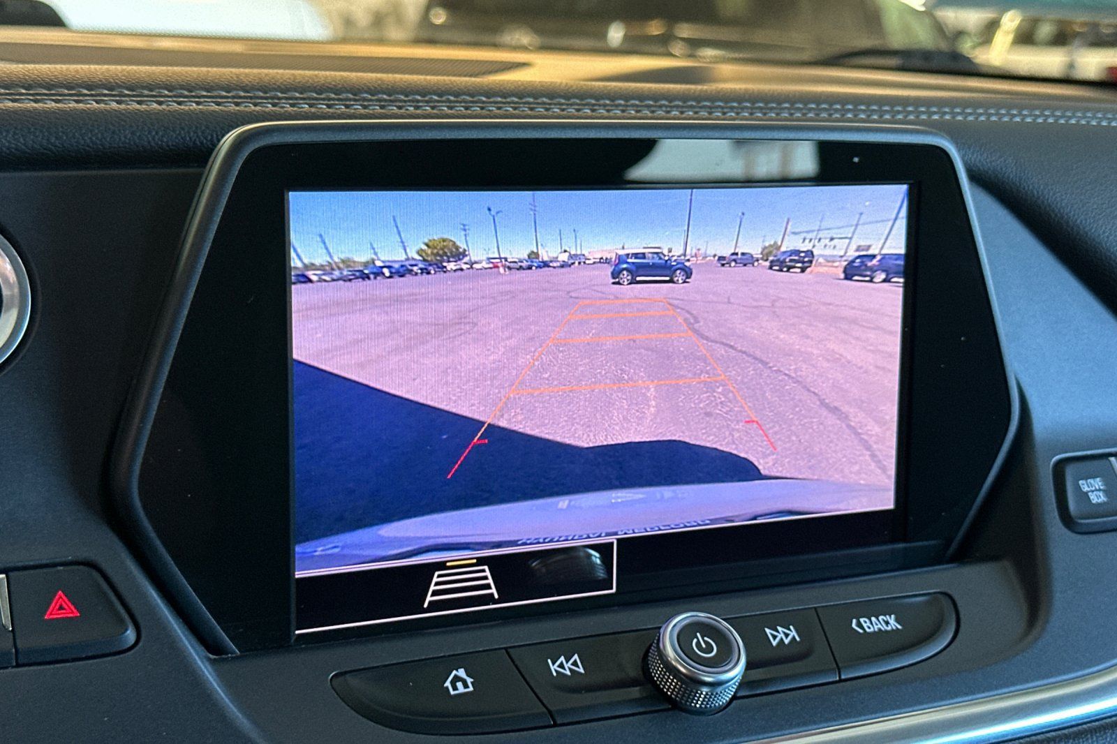 Used 2021 Chevrolet Blazer LT FWD image 19