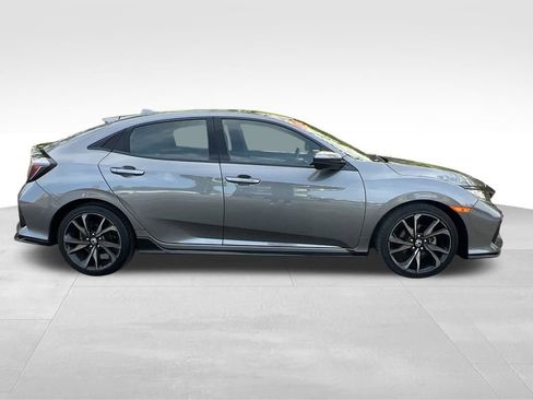 Used 2019 Honda Civic Sport image 2