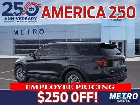 New 2026 Ford Explorer Active AWD/4WD image 5