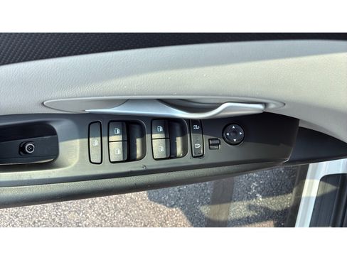 Used 2024 Hyundai Tucson SEL FWD image 17
