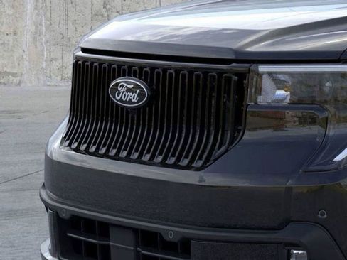 New 2025 Ford Maverick Lobo image 41