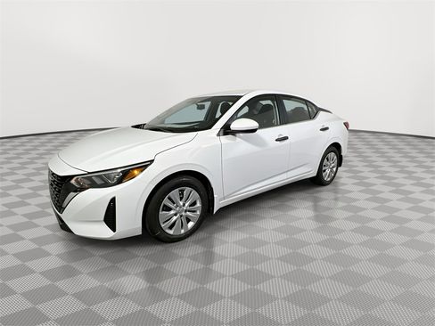 New 2025 Nissan Sentra S image 4