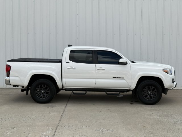 Used 2022 Toyota Tacoma SR5 RWD image 6
