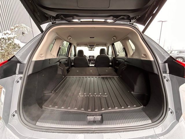 Used 2026 Nissan Rogue SV AWD/4WD image 43