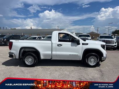New 2026 GMC Sierra 1500 Pro w/ Pro Value Package