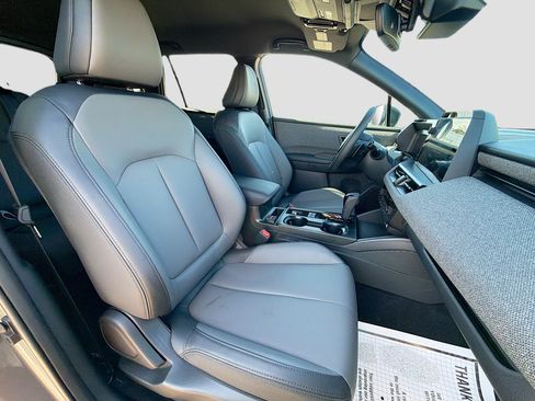 Used 2026 Subaru Outback Premium AWD/4WD image 15