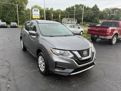 Used 2018 Nissan Rogue S FWD image 8