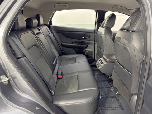 Used 2023 Nissan Ariya Engage image 37