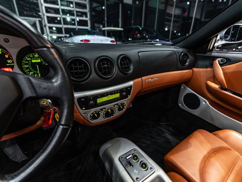 Used 2001 Ferrari 360 Spider image 13