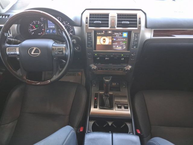 Used 2019 Lexus GX 460 Premium AWD/4WD image 25