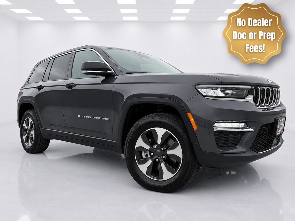 Used 2024 Jeep Grand Cherokee Limited 4xe AWD/4WD image 3