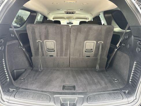 Used 2018 Dodge Durango SXT w/ 3rd Row Seating Group RWD image 26