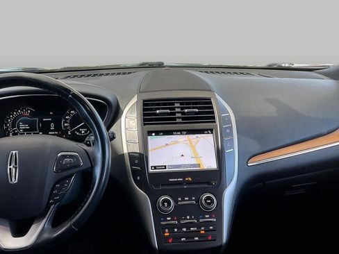 Used 2017 Lincoln MKC Select w/ Select Plus Package FWD image 8