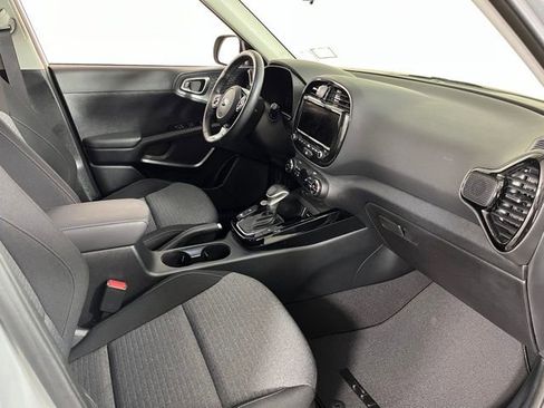 Used 2021 Kia Soul EX image 41