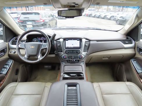 Used 2017 Chevrolet Tahoe Premier image 19