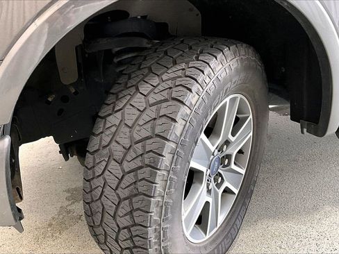 Used 2016 Ford F150 XLT w/ Equipment Group 302A Luxury AWD/4WD image 20