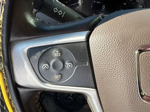 Used 2015 GMC Canyon SLE w/ SLE Convenience Package RWD image 26