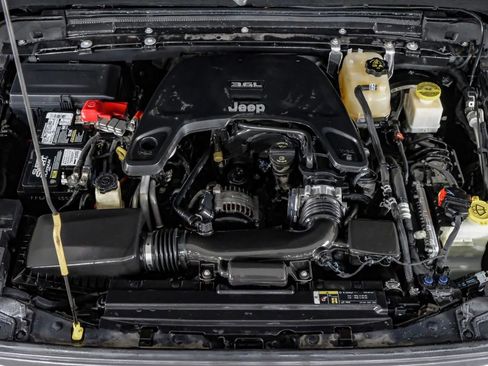 Used 2020 Jeep Gladiator Sport w/ Quick Order Package 24S image 47