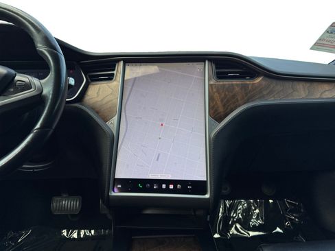 Used 2018 Tesla Model S 75D AWD/4WD image 11