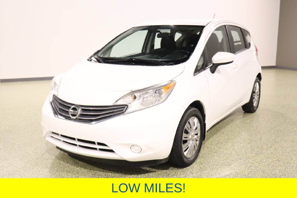 Used 2016 Nissan Versa Note SV FWD image 4
