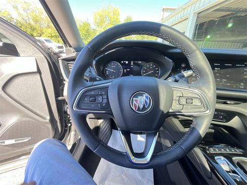 Used 2023 Buick Envision Avenir image 14