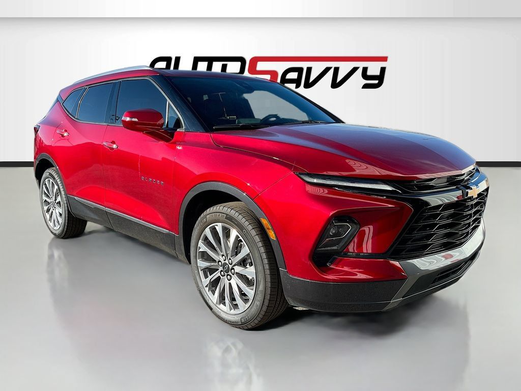 Used 2024 Chevrolet Blazer Premier w/ Driver Confidence II Package AWD/4WD image 1