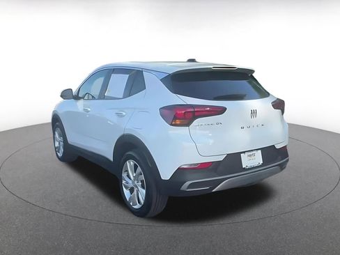 Used 2025 Buick Encore GX Preferred FWD image 11