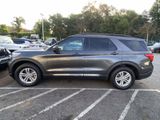 Used 2020 Ford Explorer XLT image 3