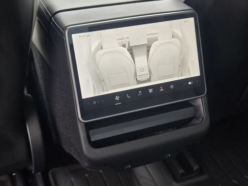 Used 2025 Tesla Model 3 Long Range RWD image 14