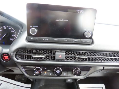Used 2025 Honda HR-V LX image 23