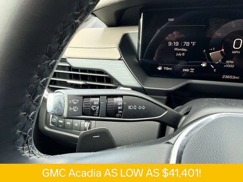 Used 2026 GMC Acadia Elevation w/ Elevation Premium Package AWD/4WD image 25