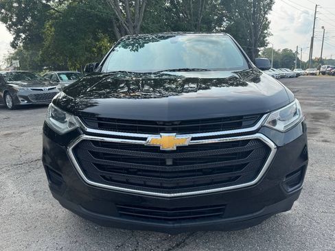 Used 2019 Chevrolet Traverse LS FWD image 2
