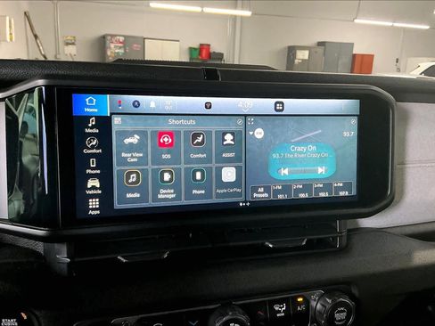 Used 2026 Jeep Wrangler Sport image 38