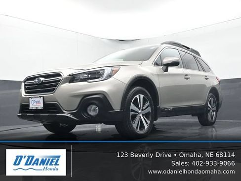 Used 2019 Subaru Outback 2.5i Limited w/ Protection Package #1 AWD/4WD image 9