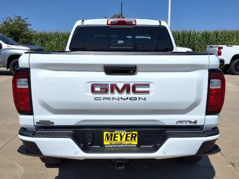 New 2026 GMC Canyon AT4 AWD/4WD image 7