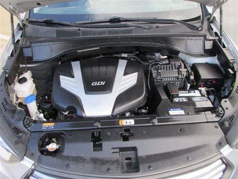 Used 2019 Hyundai Santa Fe XL image 40