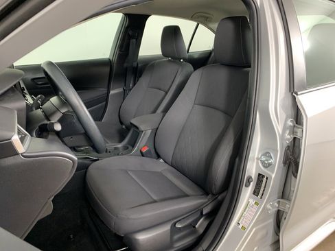 Used 2024 Toyota Corolla LE image 25