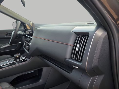 New 2026 Nissan Pathfinder Rock Creek AWD/4WD image 17