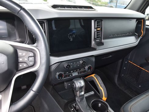 Certified 2023 Ford Bronco Badlands w/ Sasquatch Package image 10