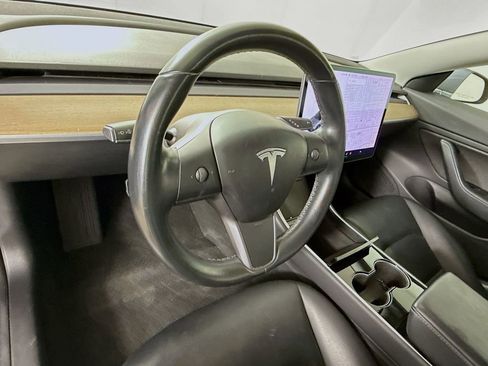 Used 2018 Tesla Model 3 Long Range image 12