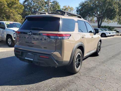 Used 2023 Nissan Pathfinder Rock Creek image 7