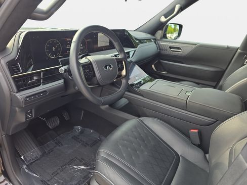 Certified 2025 INFINITI QX80 Autograph AWD/4WD image 16