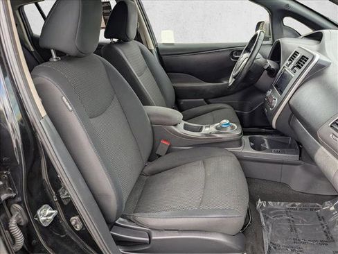 Used 2013 Nissan Leaf S image 18