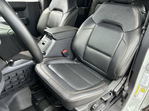 Used 2024 Ford Bronco Badlands AWD/4WD image 19